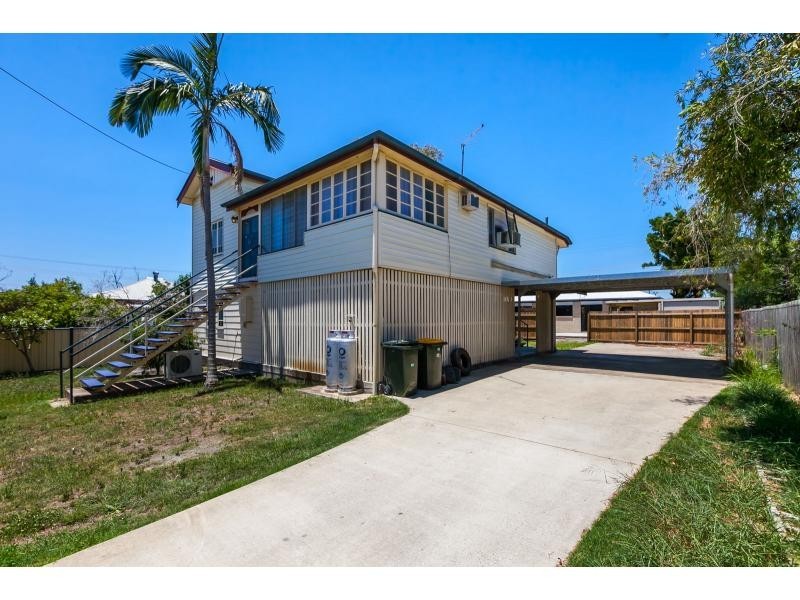 10 Lloyd Street, Park Avenue QLD 4701