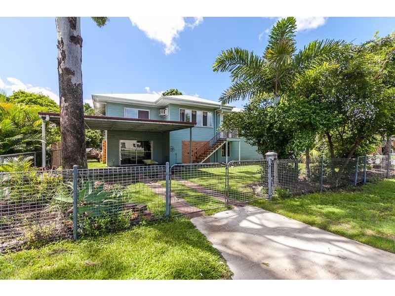 99 High Street, Berserker QLD 4701