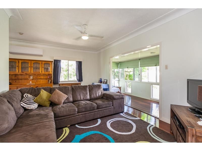 99 High Street, Berserker QLD 4701