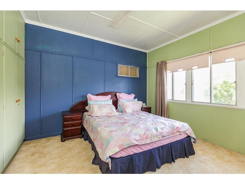 99 High Street, Berserker QLD 4701