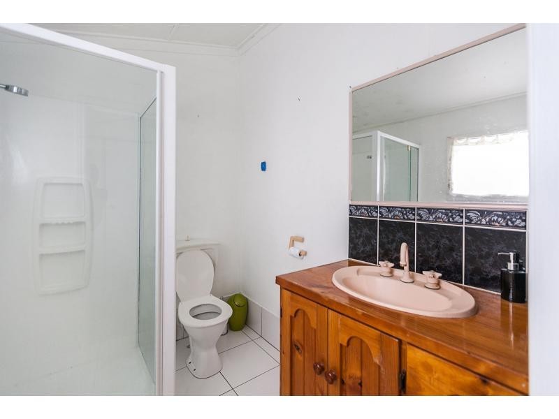430 Lakes Creek Road, Lakes Creek QLD 4701