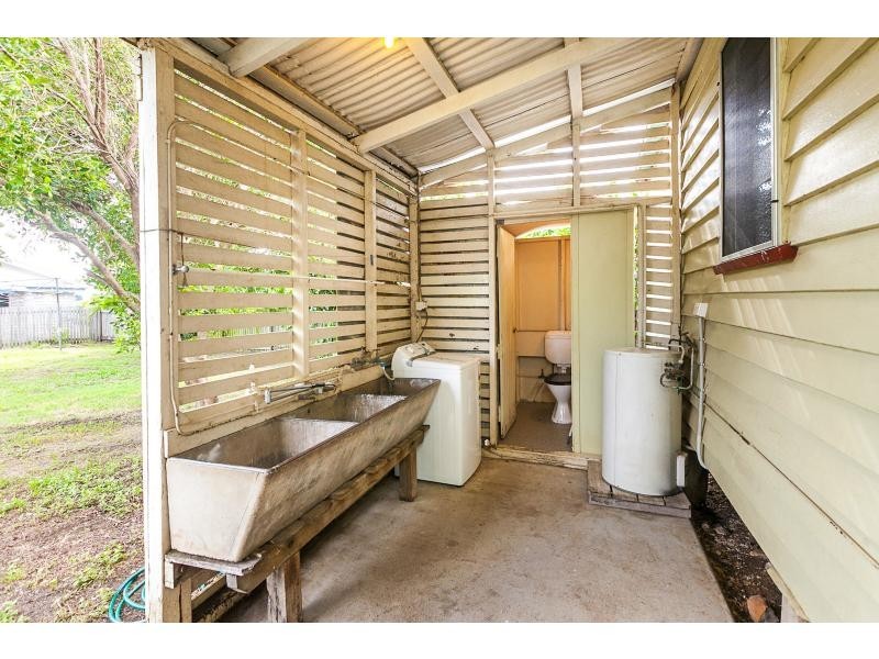 430 Lakes Creek Road, Lakes Creek QLD 4701