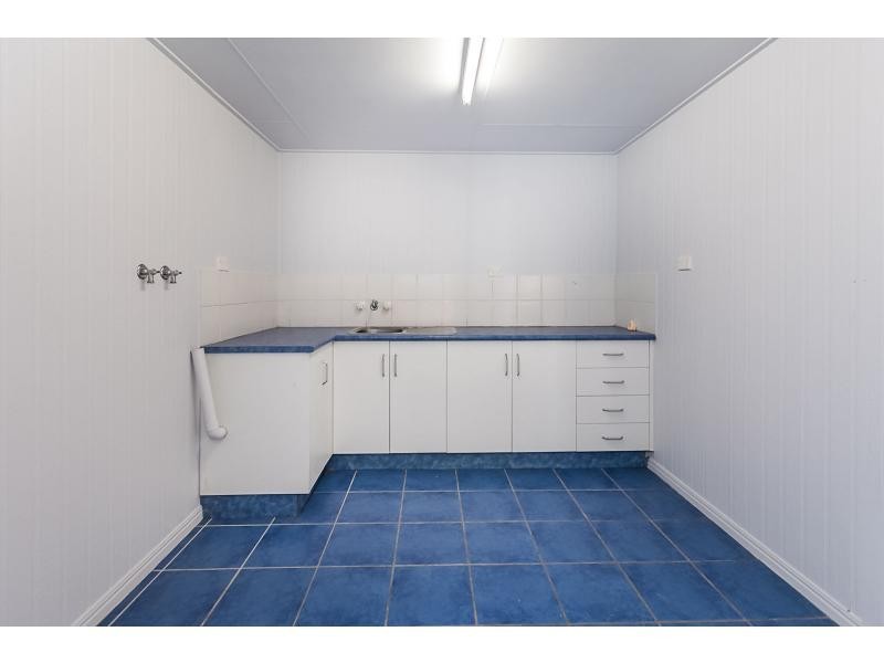 99 Stack Street, Koongal QLD 4701
