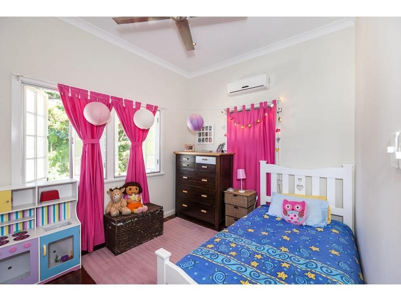 156 Agnes Street, The Range QLD 4700