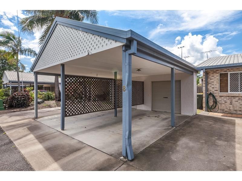 8/102a Bawden Street, Berserker QLD 4701