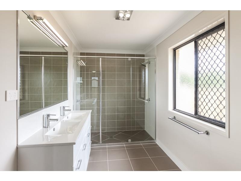 7 Bryce Court, Gracemere QLD 4702