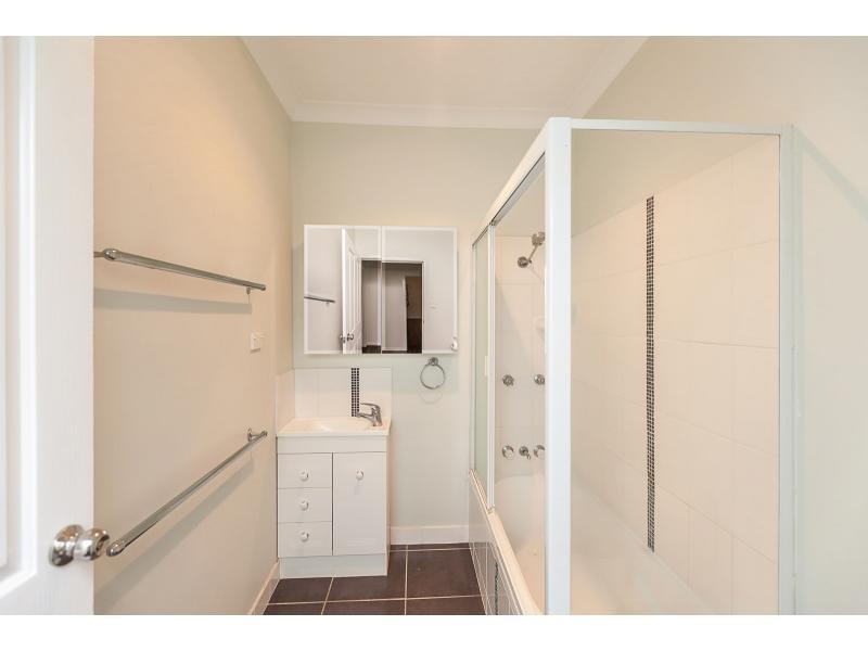 148 Elphinstone Street, Berserker QLD 4701