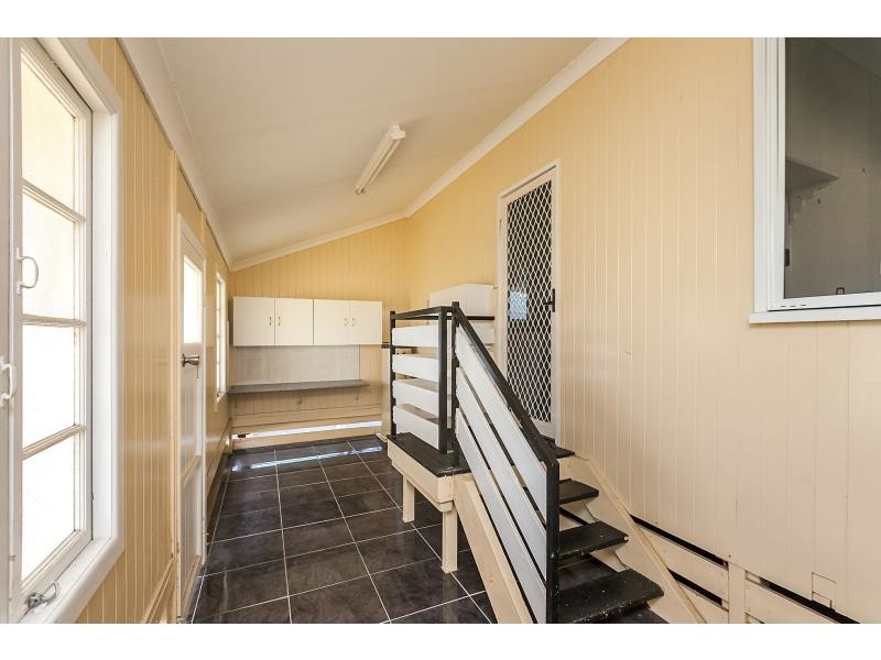 148 Elphinstone Street, Berserker QLD 4701