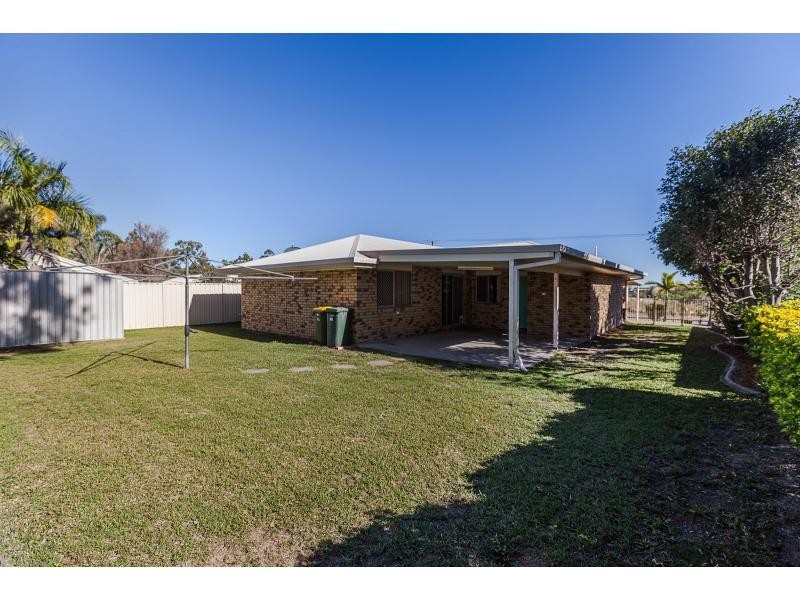 102 McLaughlin Street, Kawana QLD 4701