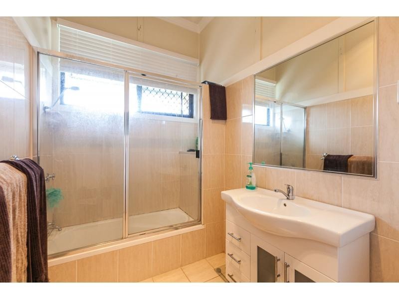 109 Nobbs Street, Berserker QLD 4701
