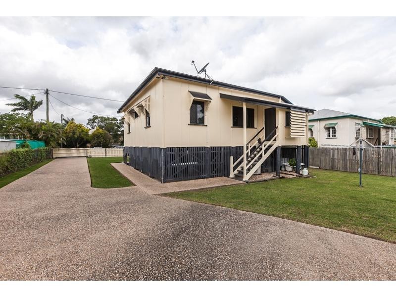 109 Nobbs Street, Berserker QLD 4701