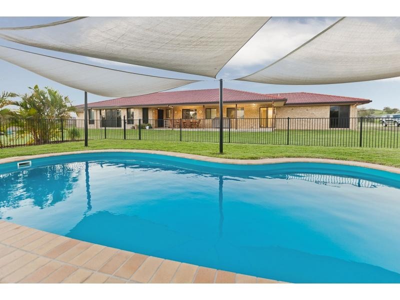 22 Stirling Drive, Rockyview QLD 4701