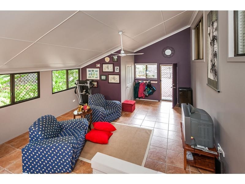 156 Water Street, Berserker QLD 4701