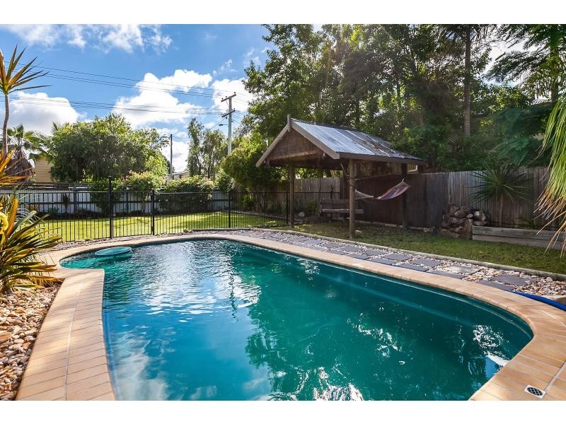 194 Berserker Street, Berserker QLD 4701