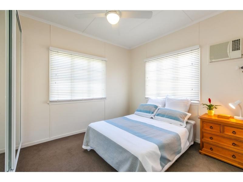 28 Ingram Street, Park Avenue QLD 4701