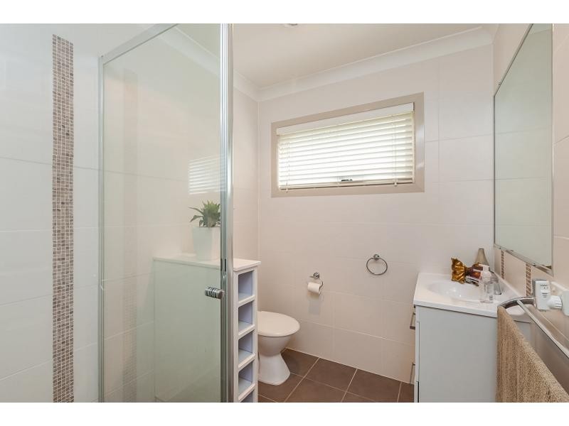 4 Woolcock Street, Wandal QLD 4700