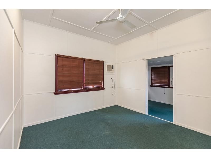140 High Street, Berserker QLD 4701
