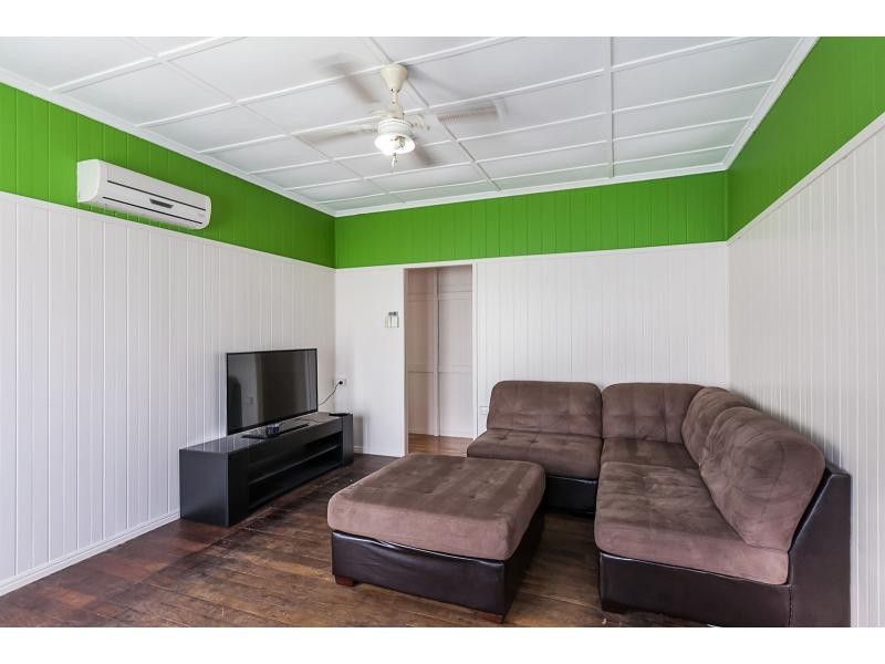 302 Waterloo Street, Berserker QLD 4701