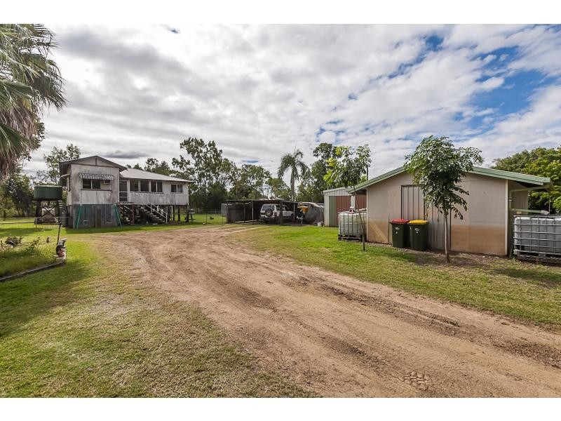 8 Pink Lily Street, Pink Lily QLD 4702