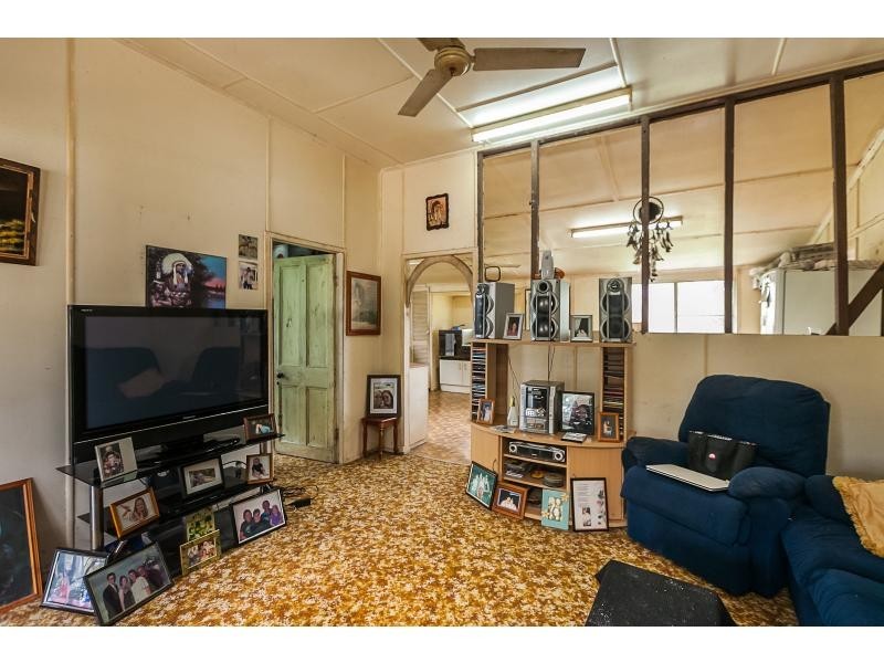 8 Pink Lily Street, Pink Lily QLD 4702