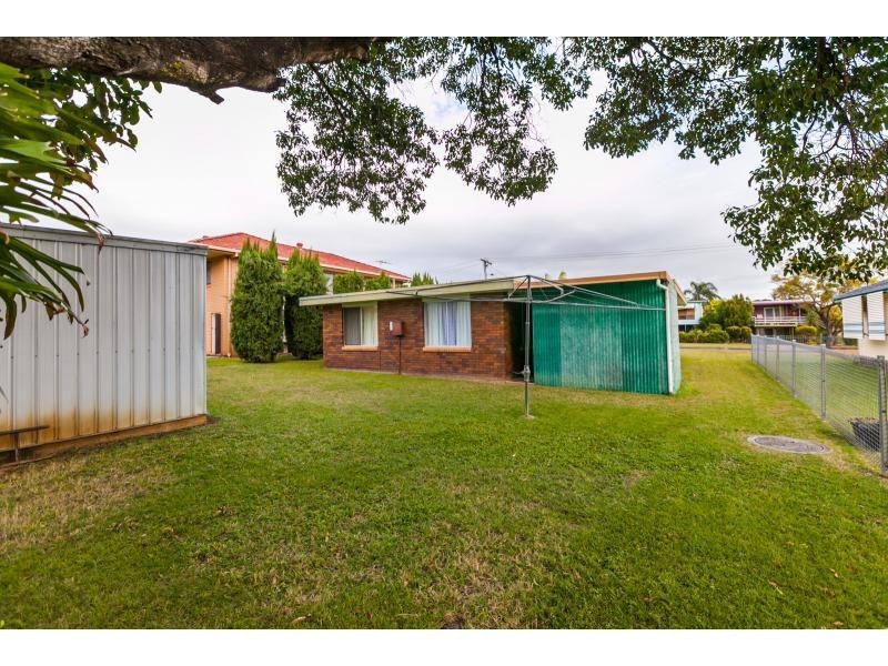 139 Cruikshank Street, Frenchville QLD 4701
