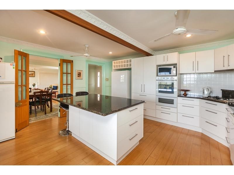 28 Forbes Avenue, Frenchville QLD 4701