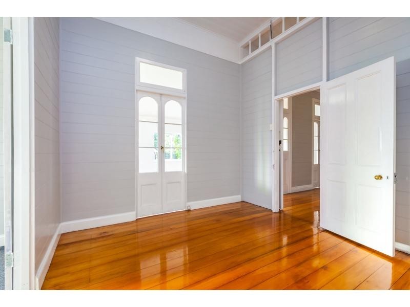 61 Jones Street, Wandal QLD 4700