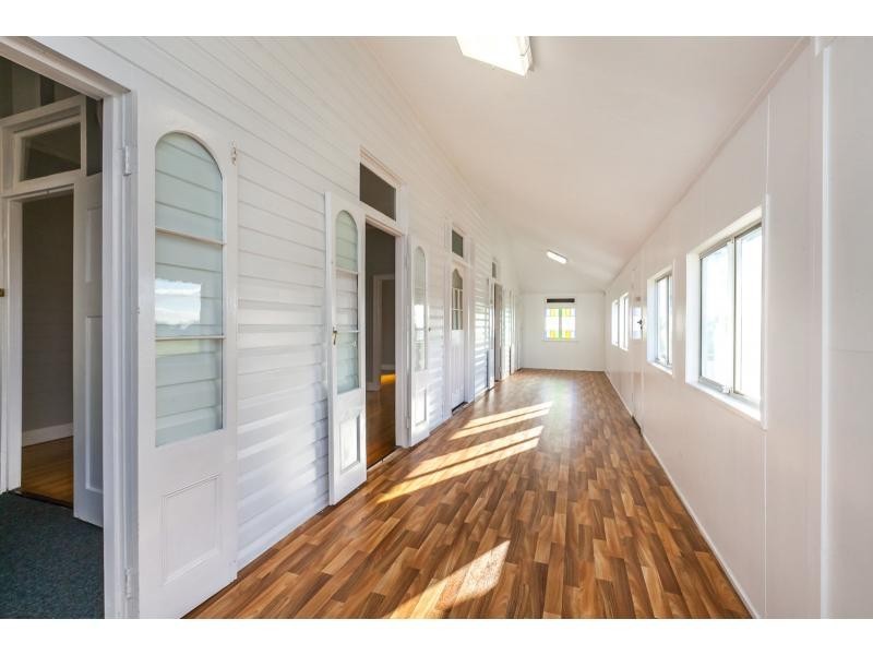 61 Jones Street, Wandal QLD 4700