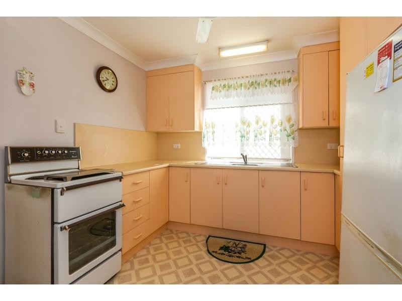 11 Cran Street, Wandal QLD 4700
