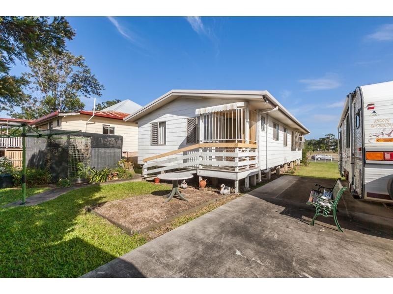 11 Cran Street, Wandal QLD 4700