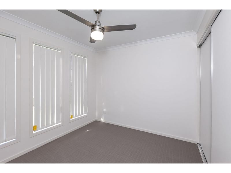 9 Clint Close, Gracemere QLD 4702