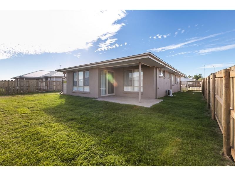 9 Clint Close, Gracemere QLD 4702