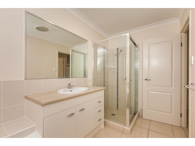 36 Burke & Wills Drive, Gracemere QLD 4702