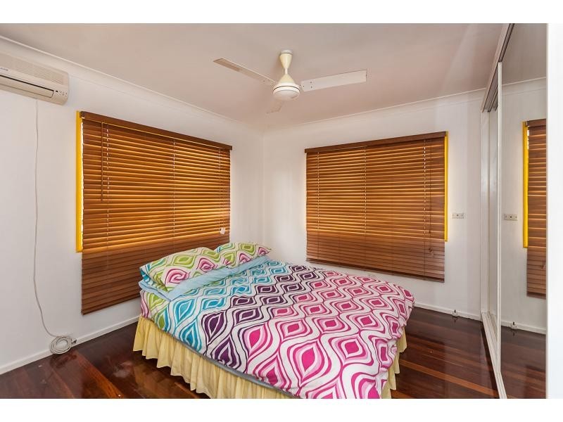 18 Harriette Street, Park Avenue QLD 4701