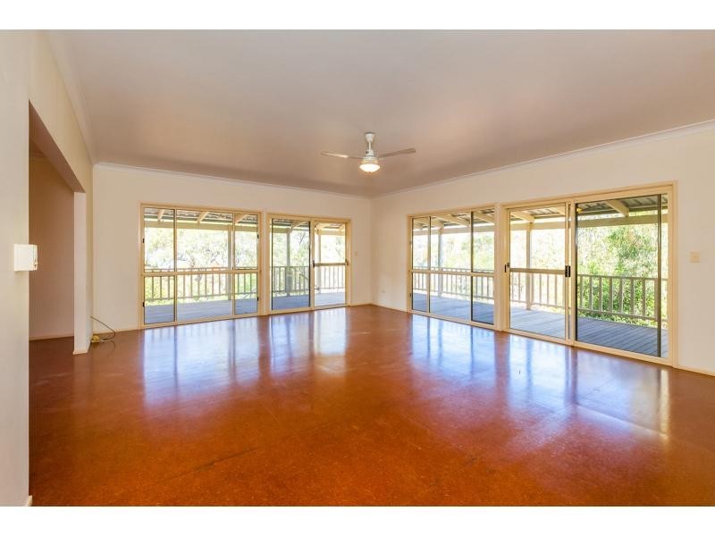 9 Banksia Road, Stanage QLD 4702