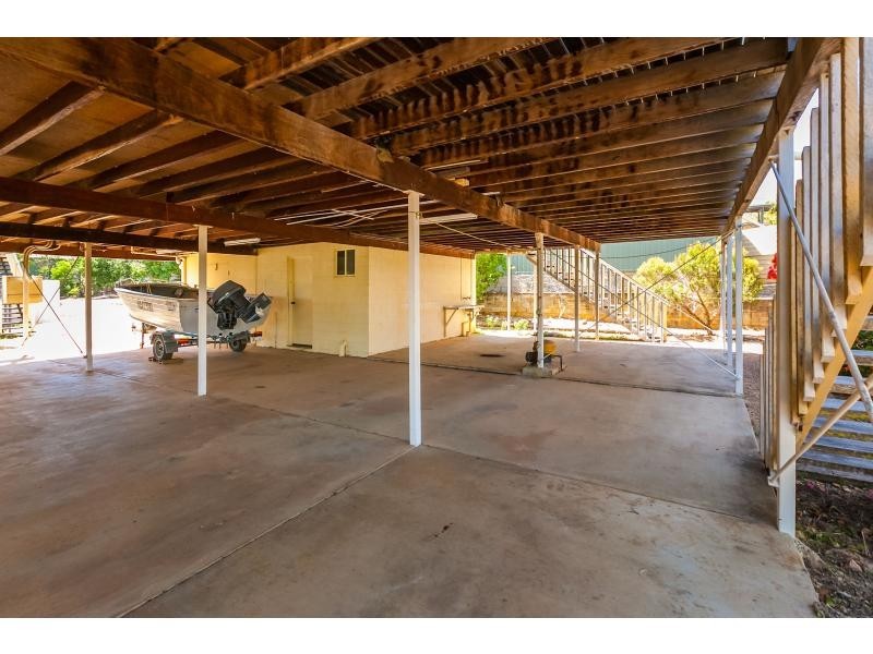 9 Banksia Road, Stanage QLD 4702