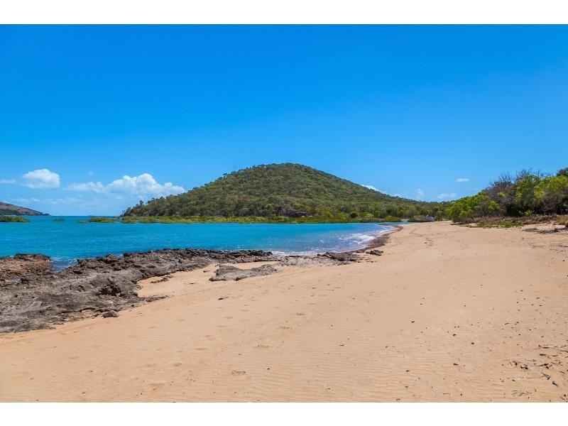 9 Banksia Road, Stanage QLD 4702