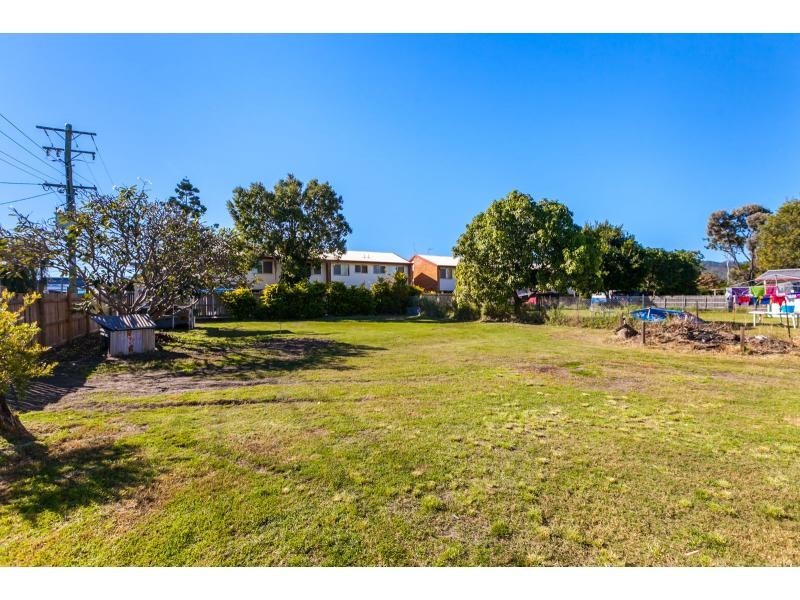 67 Livingstone Street, Berserker QLD 4701