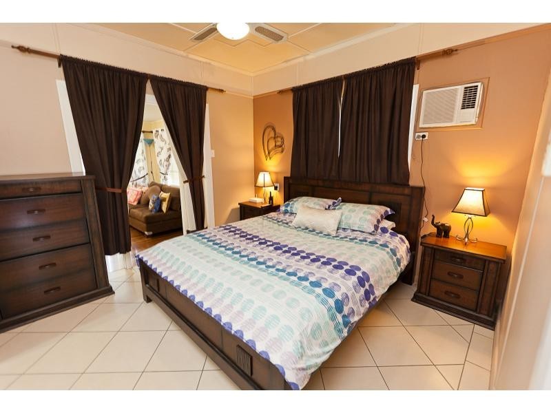 152 Simpson Street, Berserker QLD 4701