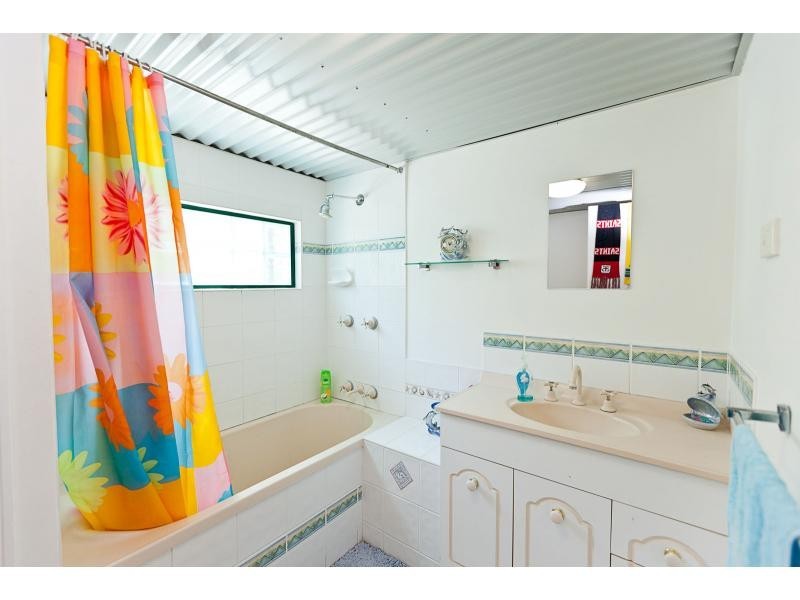 152 Simpson Street, Berserker QLD 4701