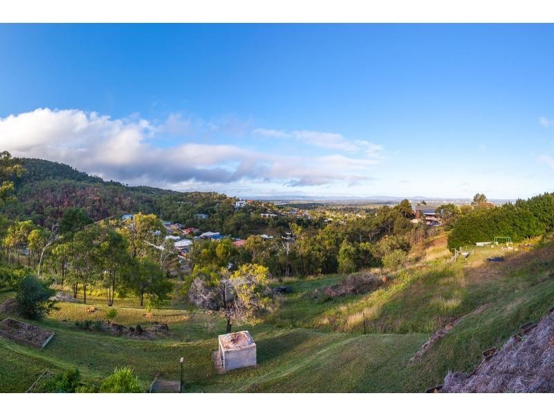 58 Forbes Avenue, Frenchville QLD 4701