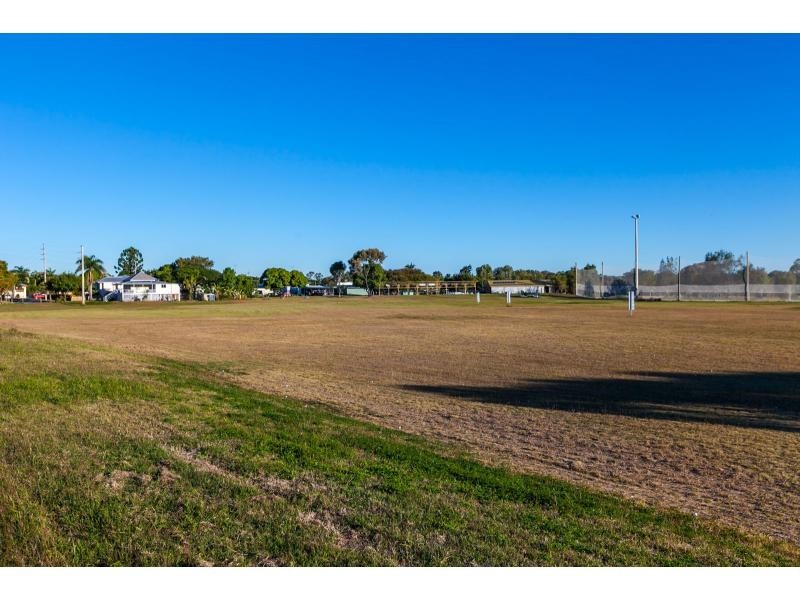 137 Haynes Street, Kawana QLD 4701