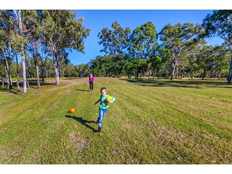 42 Kavanagh Crescent, Koongal QLD 4701