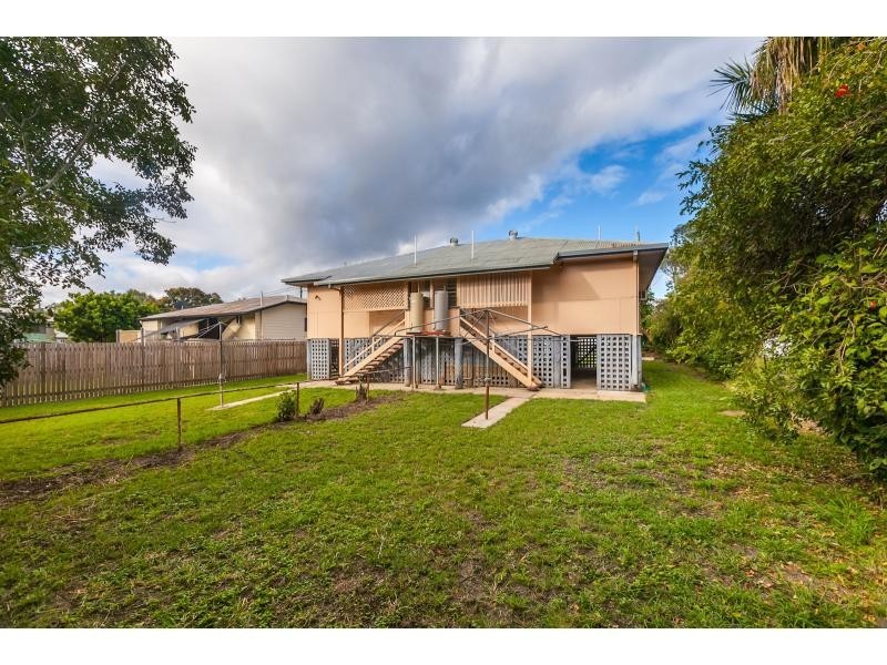 Unit 2/11 Bawden Street, Berserker QLD 4701