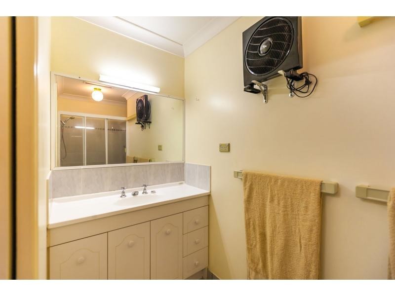 9/102a Bawden Street, Berserker QLD 4701