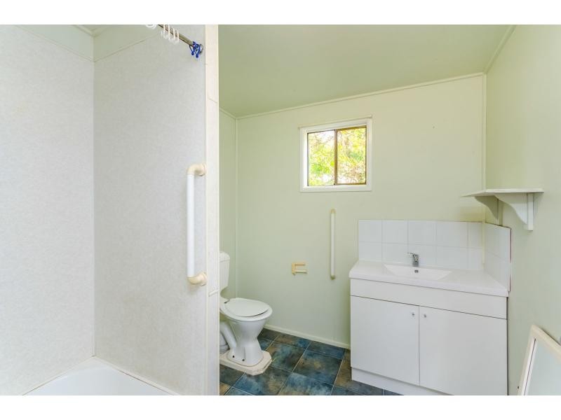 10 Weinholt Street, Allenstown QLD 4700