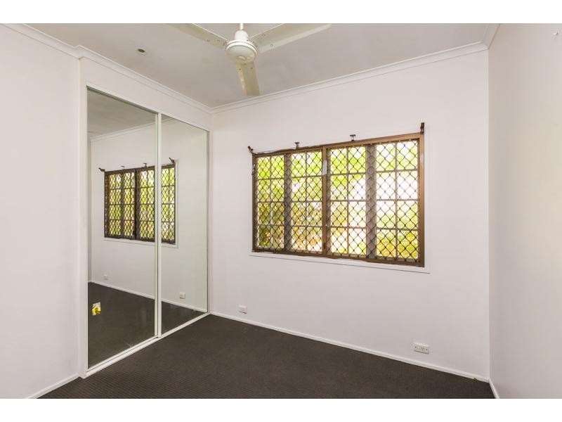 89 Haynes Street, Park Avenue QLD 4701