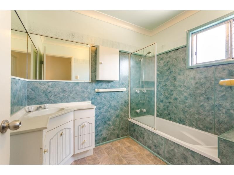 99 Haynes Street, Park Avenue QLD 4701