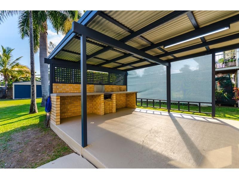 99 Haynes Street, Park Avenue QLD 4701