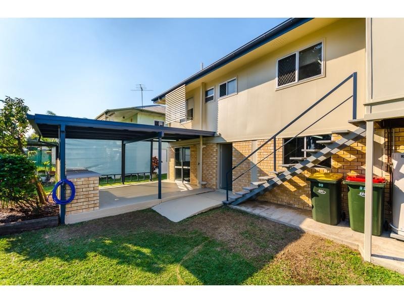 99 Haynes Street, Park Avenue QLD 4701